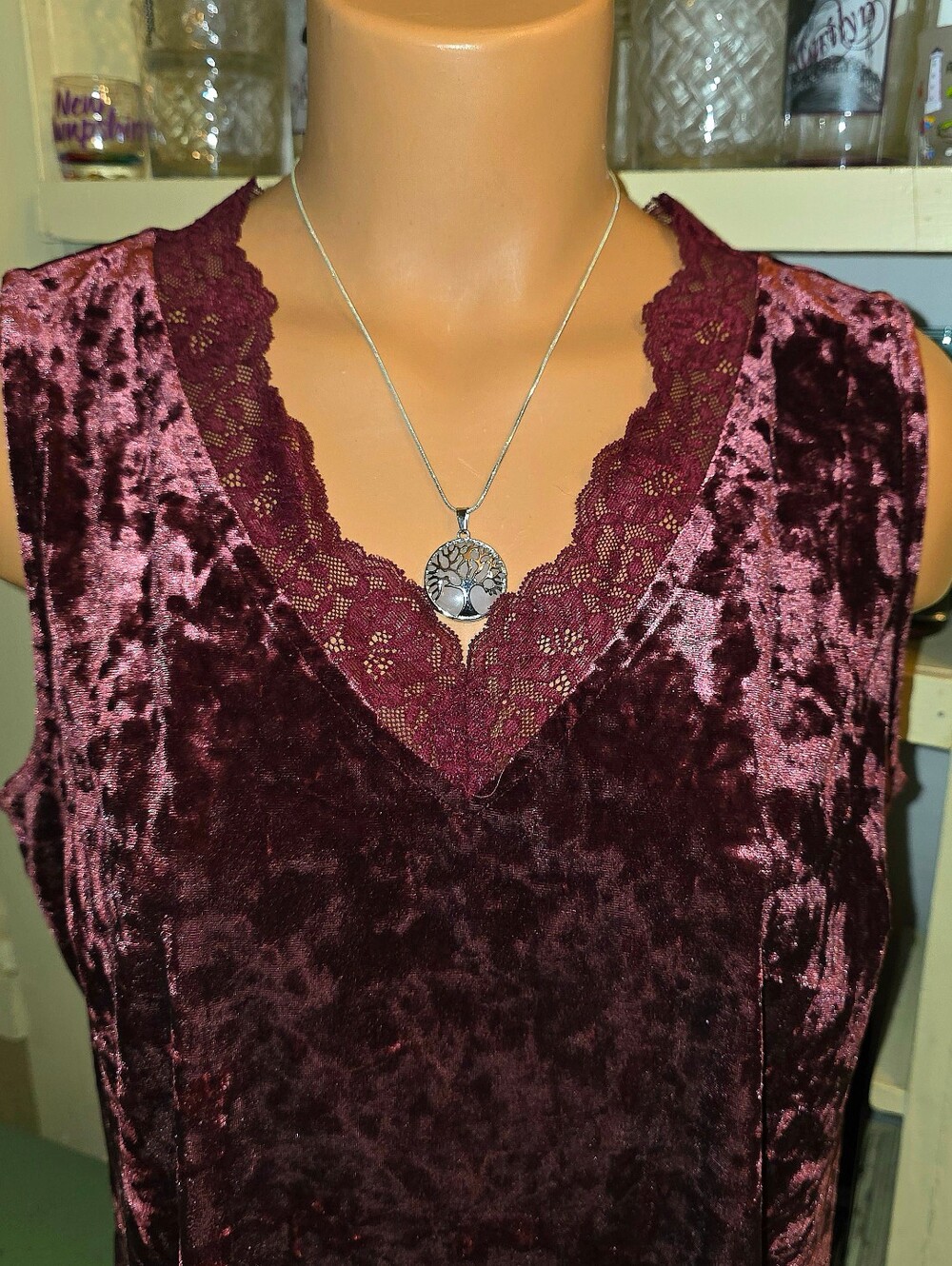 Belle Boho By Kim Gravel Crushed Velvet Sleeveless Top L. Burgundy Stretchy EUC